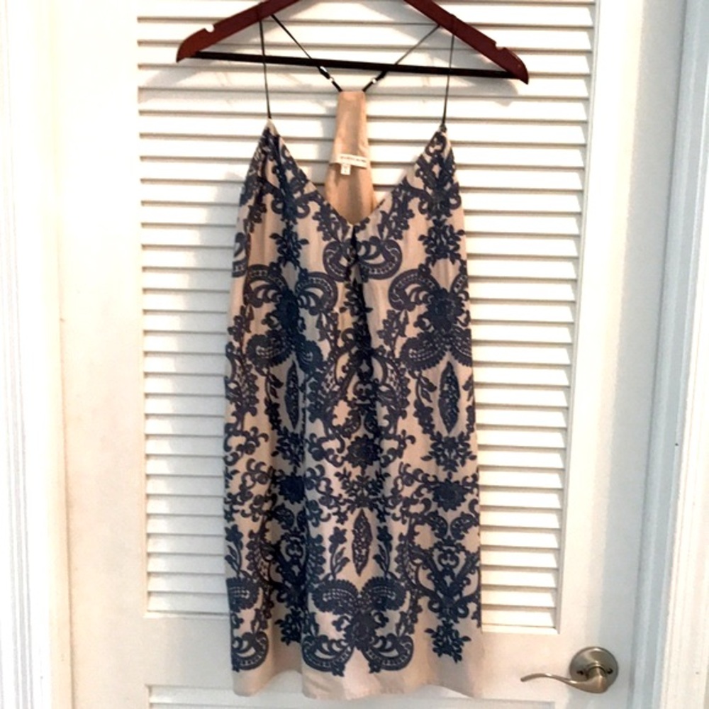 Lavender Brown Blue Paisley Embroidered Dress Size Small EUC